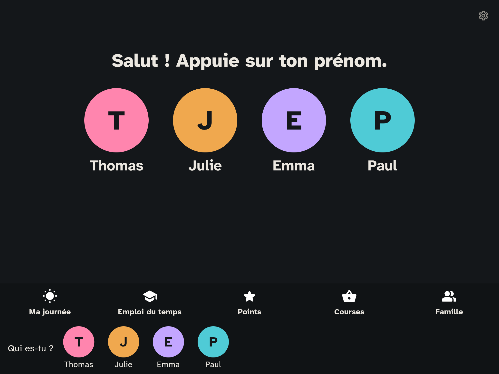 Les prénoms de la famille sur la tablette des enfants